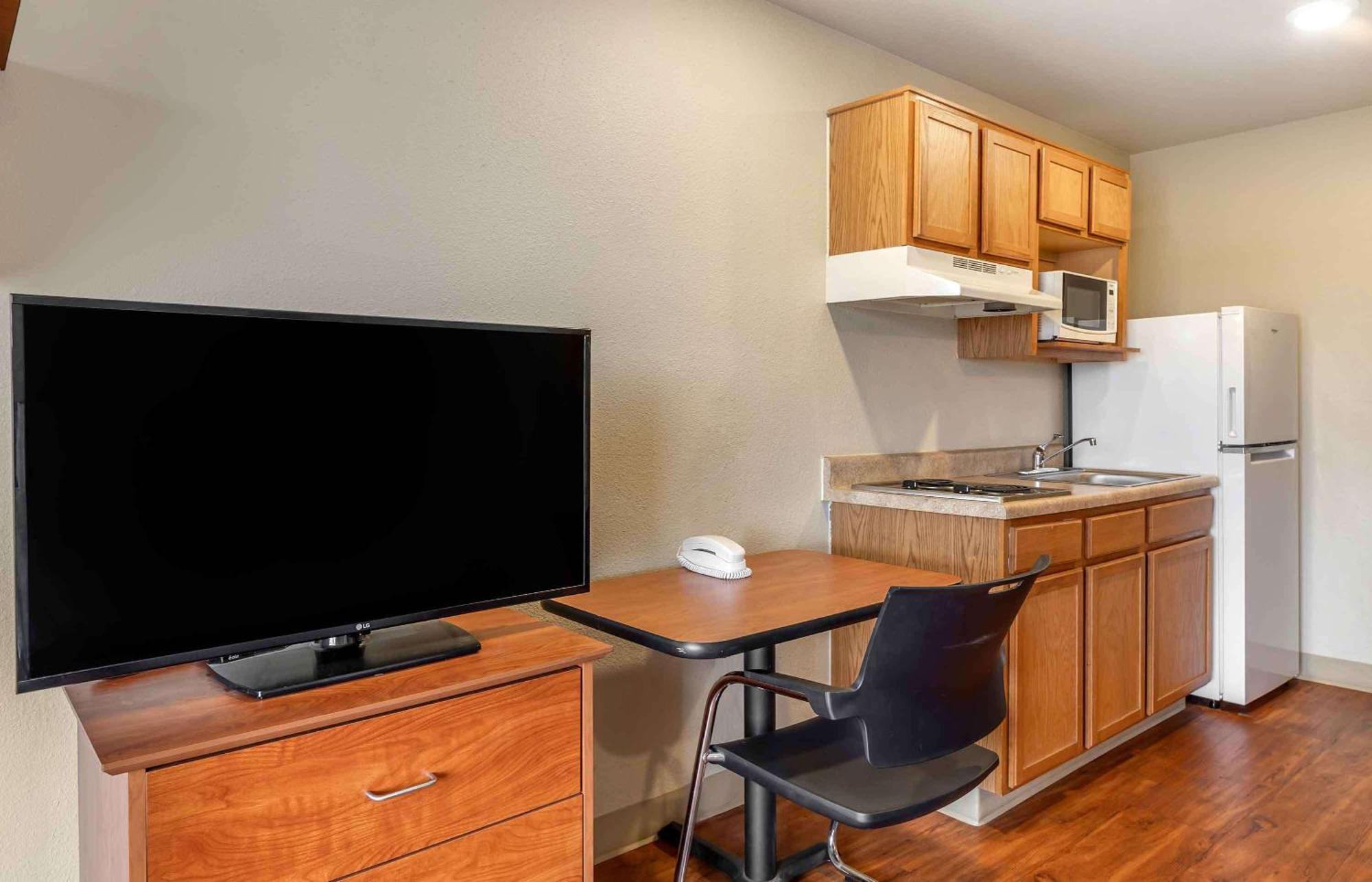 Extended Stay America Select Suites - Wichita - North Exteriör bild